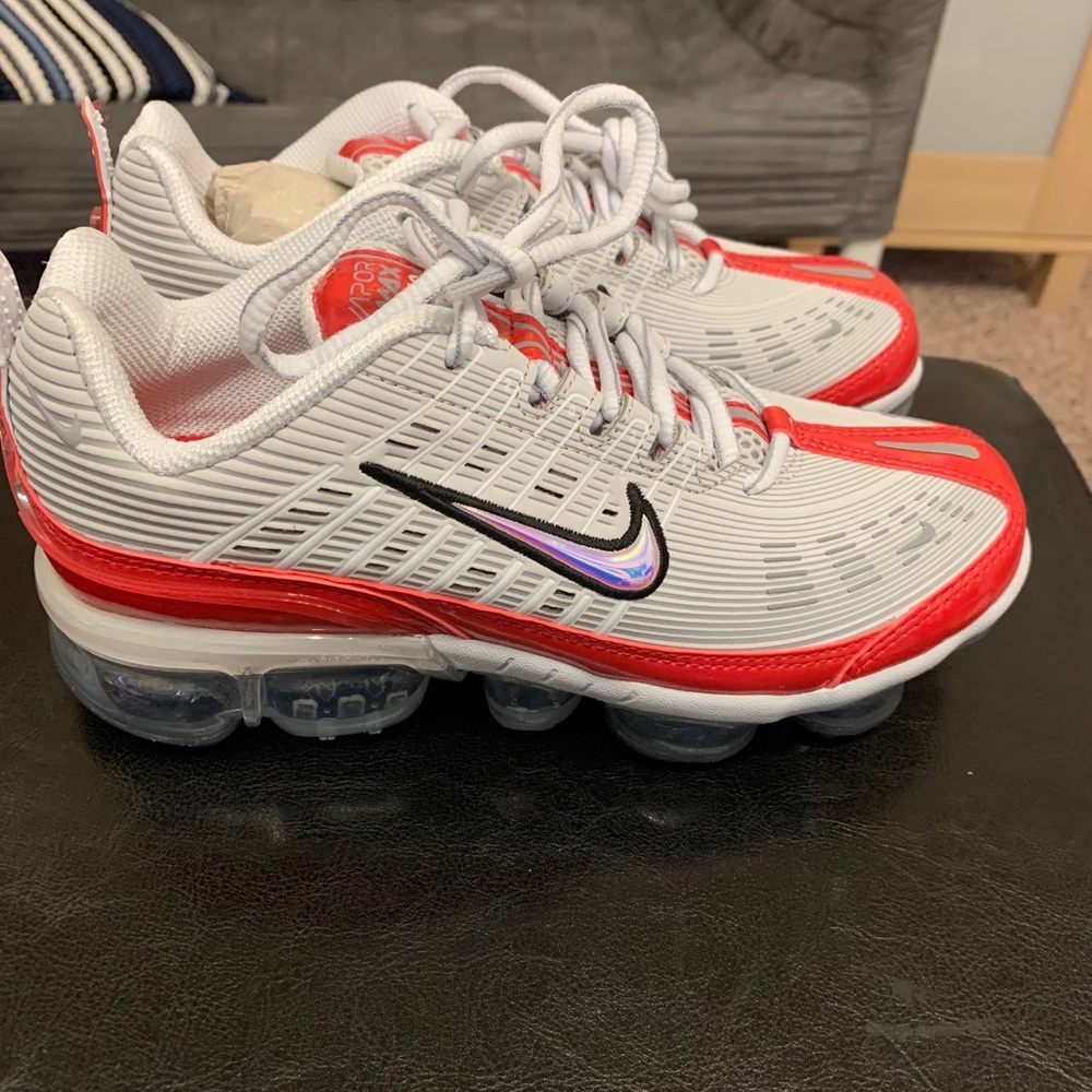 Women’s Nike Air VaporMax 360, NWT